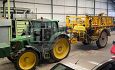 Tractor met spuit