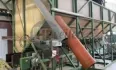 Bunkersorteermachine met voorsorteerder en toevoerband