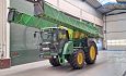Tractor met spuit