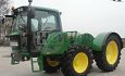 Tractor met spuit