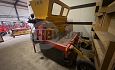 Tractor met strodekmachine combinatie
