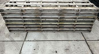 pallets 3 