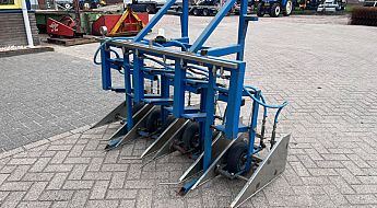schrau 1
