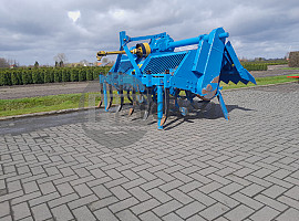 Spitmachine