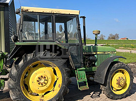 Tractor