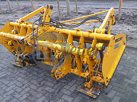Spitmachine