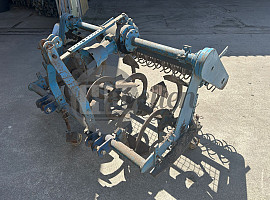 Spitmachine