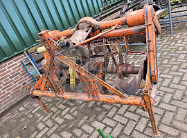 Spitmachine