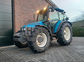 Tractor 