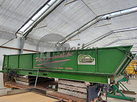 Plantdak met voorlader 