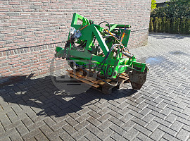 Wortelsnijder / Bomenrooier
