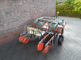 Sleuvenfrees / Plantmachine met Plantelementen