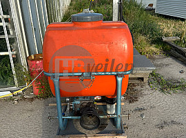 Spuittank
