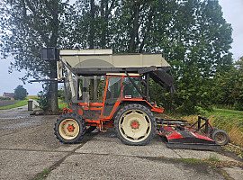 Tractor met plantdak