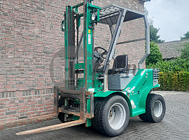 Veldheftruck / Terreintruck