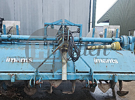 Spitmachine