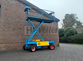 Hoogwerker met dieselmotor