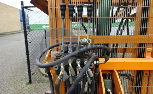 Hefmast met kistenklem