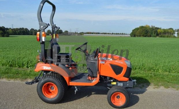 Tractor