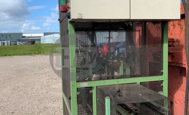 Seal machine