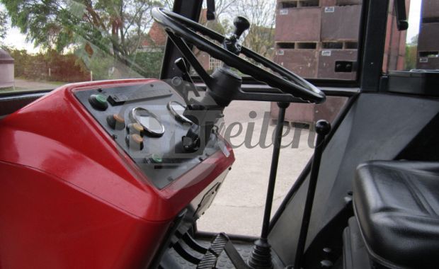 Tractor