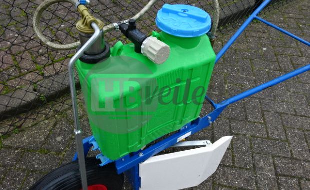 Spuitkruiwagen