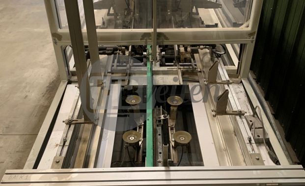 Dozenvouwmachine