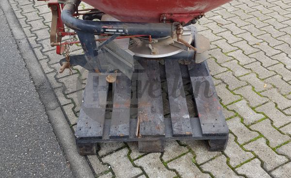 Kunstmeststrooier