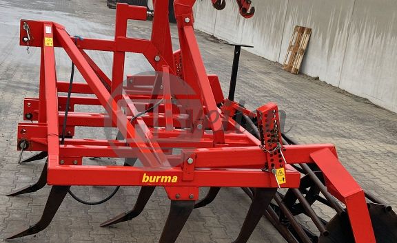 Cultivator