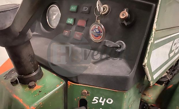 Kniktractor