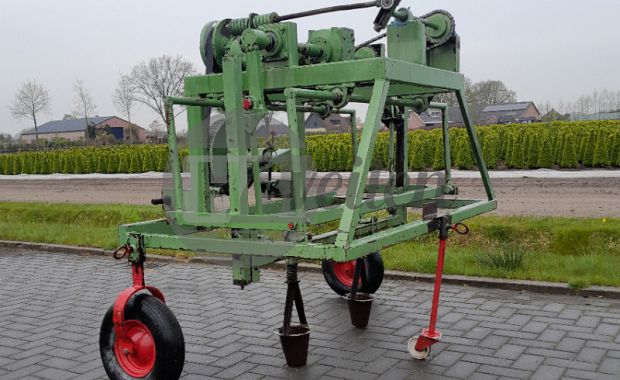 Plantgatsteekmachine
