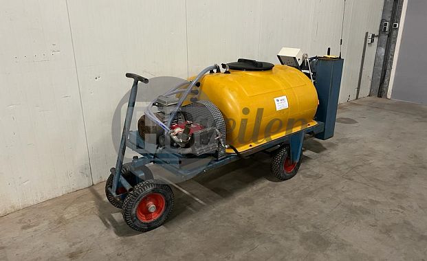 Spuitwagen