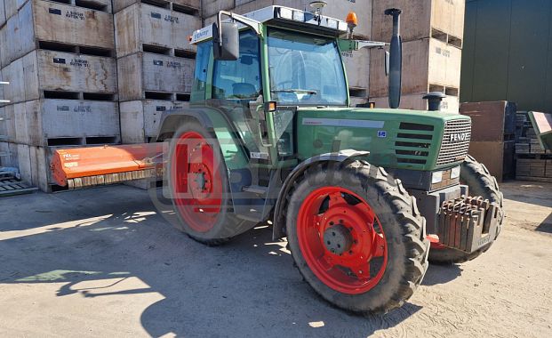 Tractor