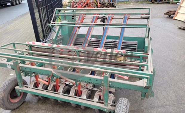 Perspotplantmachine