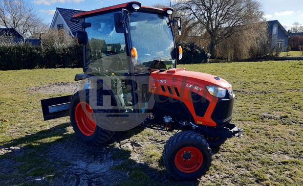 Tractor