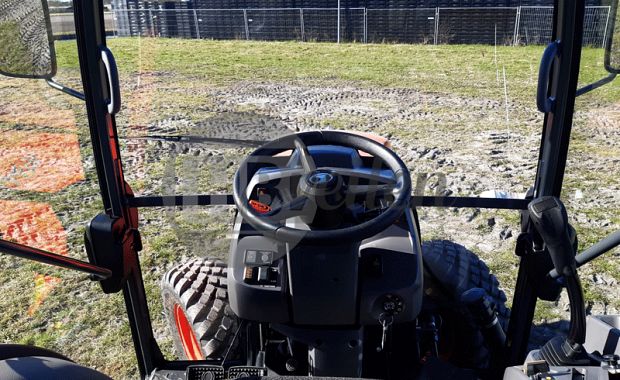 Tractor