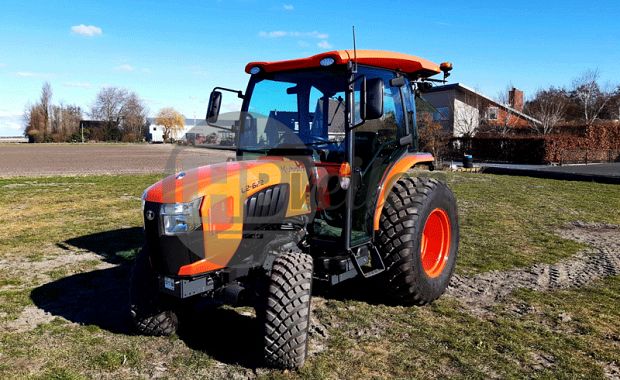 Tractor