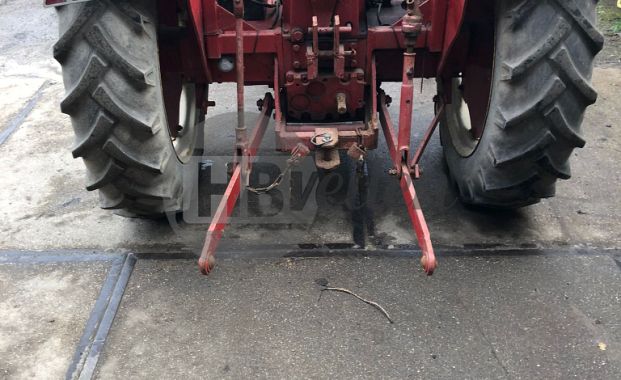 Tractor