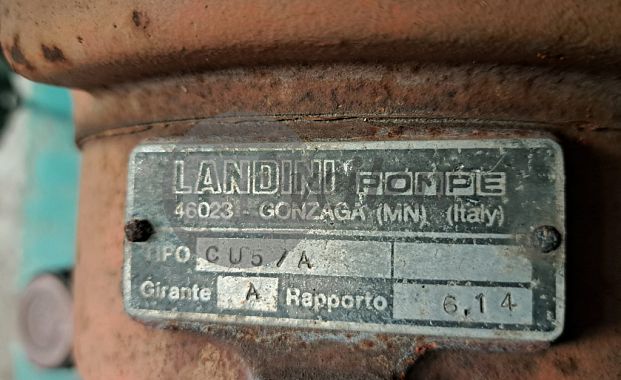 Tractor met pomp