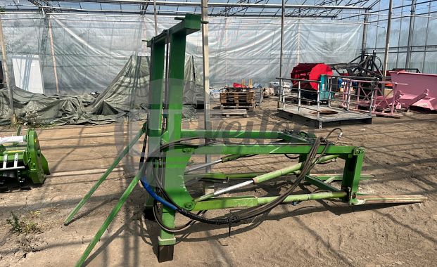 Plantdak met voorlader