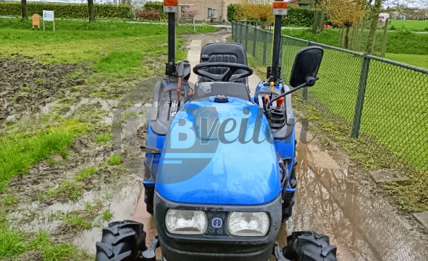 Tractor