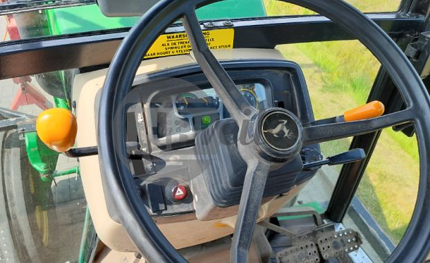 Tractor