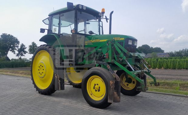 Tractor
