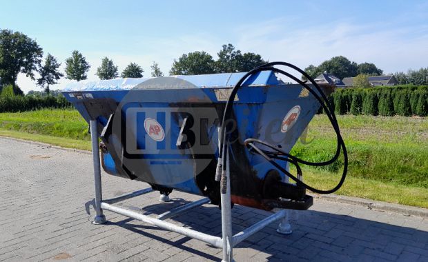 Vijzelbak / Zandstrooier / voerbak