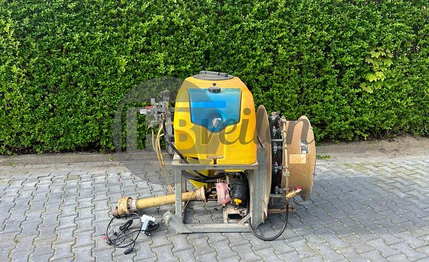 Blower spuit