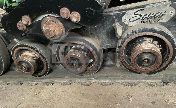 Tracks