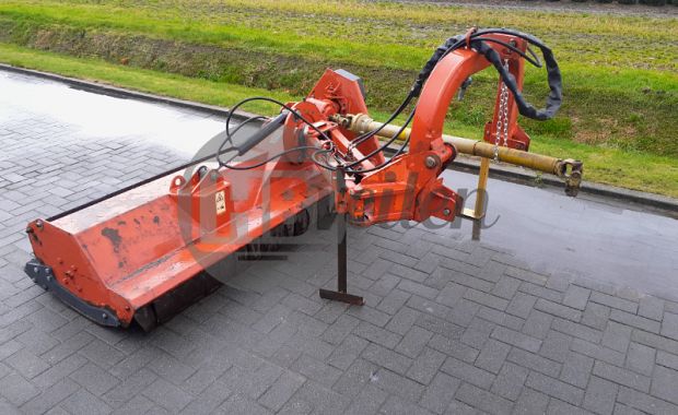 Verstek klepelmaaier