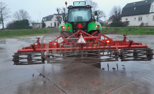 Cultivator