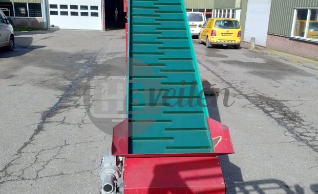 Telmachine met elevator
