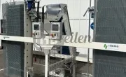 Kistenvuller met opvoerbanden